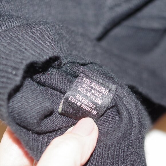 BCBGMaxAzria Black Wool angora Blend Sleeveless Turtleneck Sweater Top Size XL - Picture 3 of 3